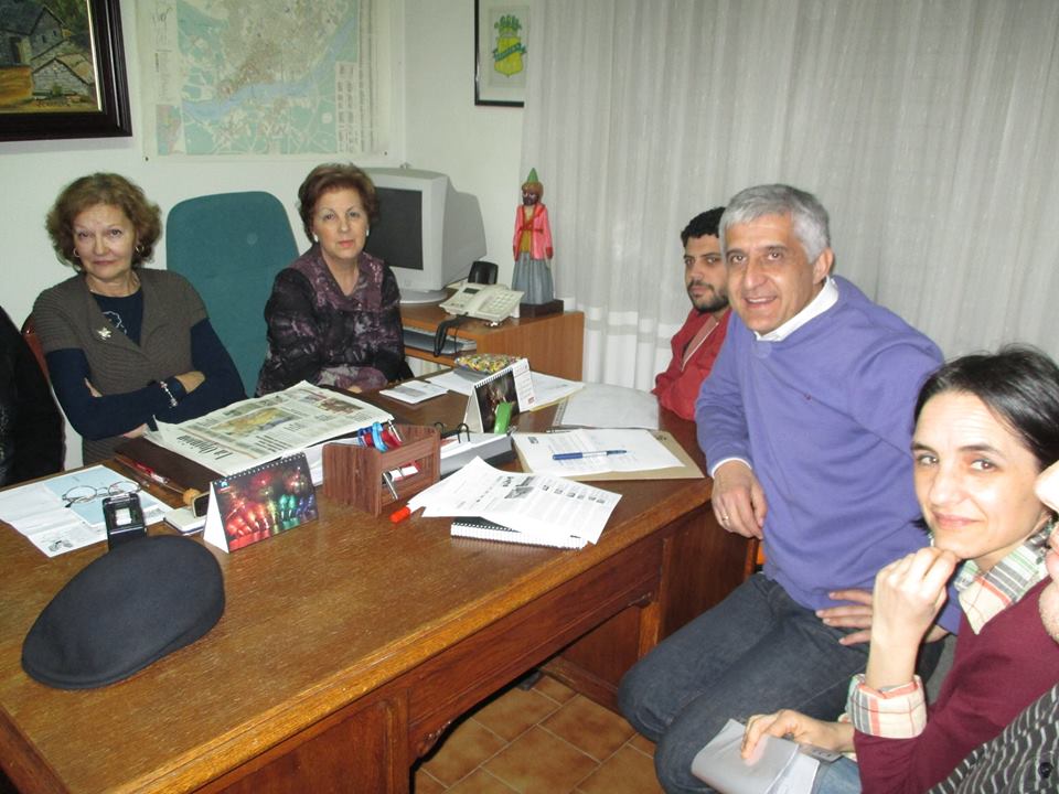 <div>Jos&eacute; Luis G&oacute;mez conoce las demandas y reivindicaciones de los vecinos del Barrio de Pantoja</div>