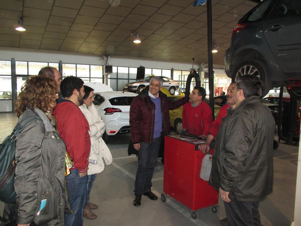 <div><strong>Los Candidatos del PSOE &nbsp;visitan el Concesionario de Autom&oacute;viles Citro&euml;n &nbsp;en el Corredor de Roales</strong></div><div><br /></div>