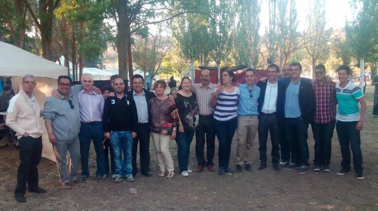 <strong>Representantes provinciales del PSOE de Zamora en la Romer&iacute;a del Cristo de las Batallas de Toro, con Tom&aacute;s del Bien y Luciano Huerga</strong>