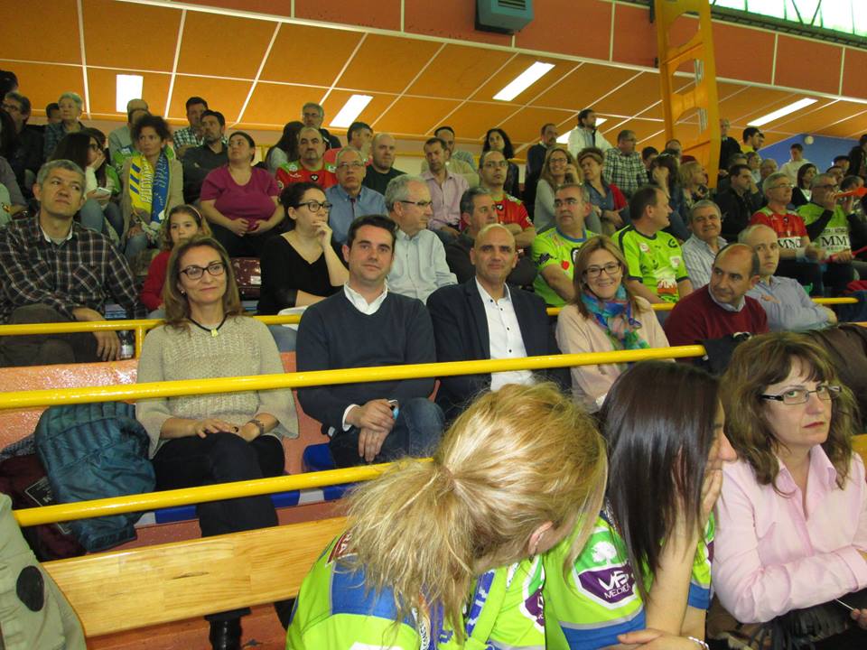 <strong>Antidio Fagúndez en el encuentro de Balonmano entre el MMT Seguros de Zamora y el BM Nava de Segovia</strong>