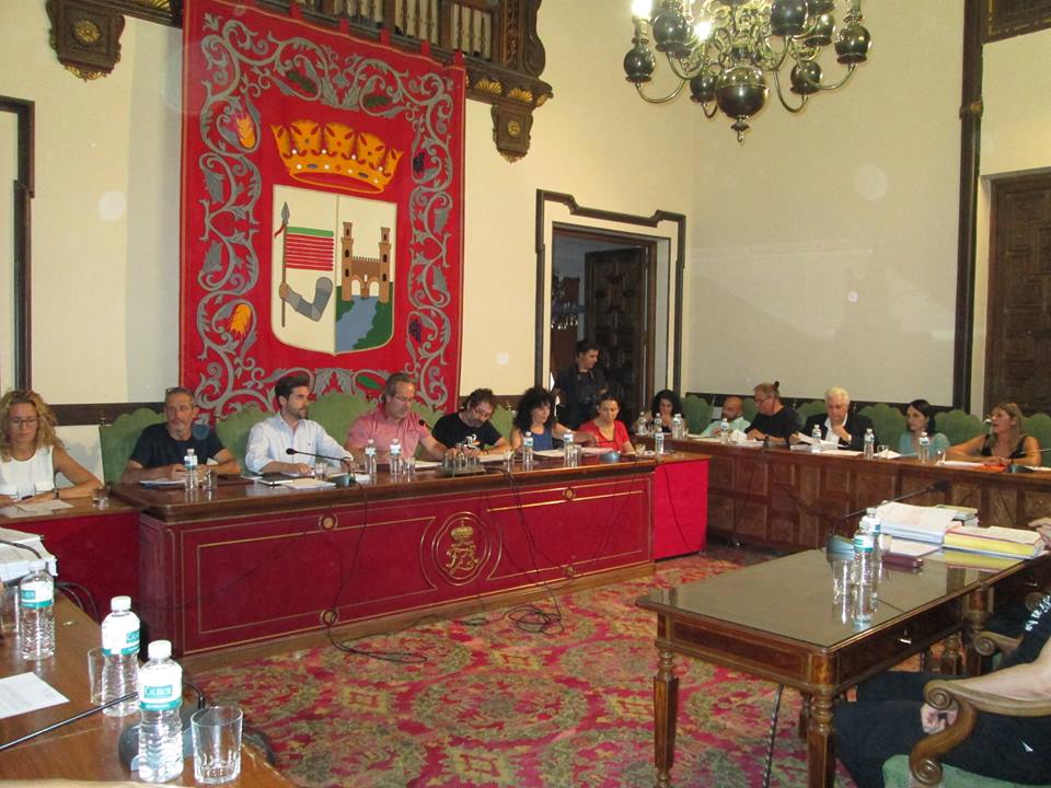 <strong>El Pleno del Ayuntamiento de Zamora debate el Pliego de la ORA, Aparcamientos subterráneos y Servicio de Grúa </strong>