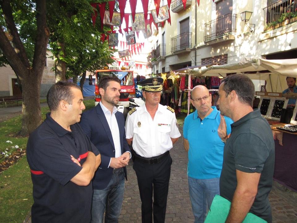 <strong>La Concejalía de Seguridad Ciudadana supervisa la puesta a punto del Mercado Medieval </strong>