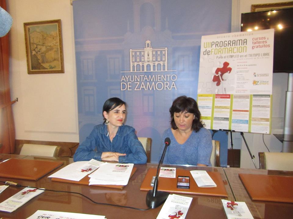 <strong>La Concejalía de Juventud oferta un nuevo Programa de Formación para jóvenes con doce actividades formativas, y un curso oficial de Monitor en Tiempo Libre </strong>