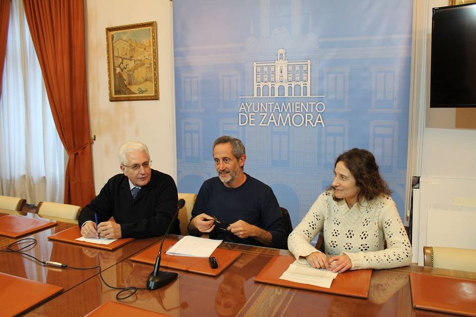 <strong>El Ayuntamiento firma un convenio con Defensa Animal Zamora para el control sanitario de los gatos callejeros </strong>