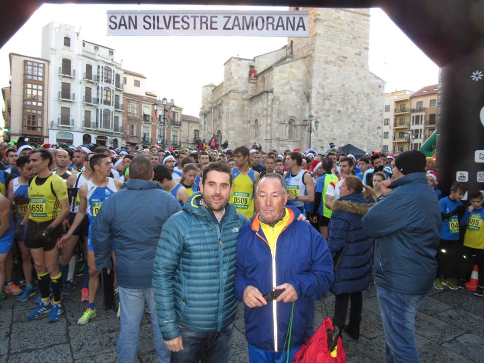 <div><strong>Visita de Guarido, Fag&uacute;ndez y Vi&ntilde;as al Parque de Bomberos y al Cuartelillo de la Polic&iacute;a Municipal para felicitar el Nuevo A&ntilde;o 2018</strong></div><div><div>&nbsp;</div></div>
