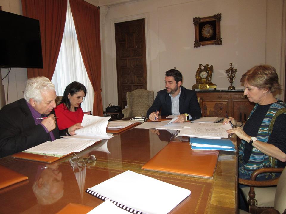 <div><strong>Reunión del Consejo Municipal de la Mujer mañana Jueves 1 de Febrero</strong></div><div><br /></div>