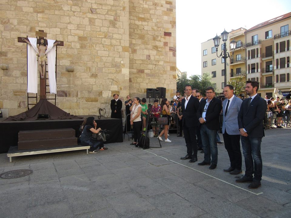 <strong>Representantes institucionales en el 425 Aniversario de la Real Cofradía del Santo Entierro de Zamora, hoy Sábado</strong> <strong>Representantes institucionales en el 425 Aniversario de la Real Cofradía del Santo Entierro de Zamora, hoy Sábado</strong>