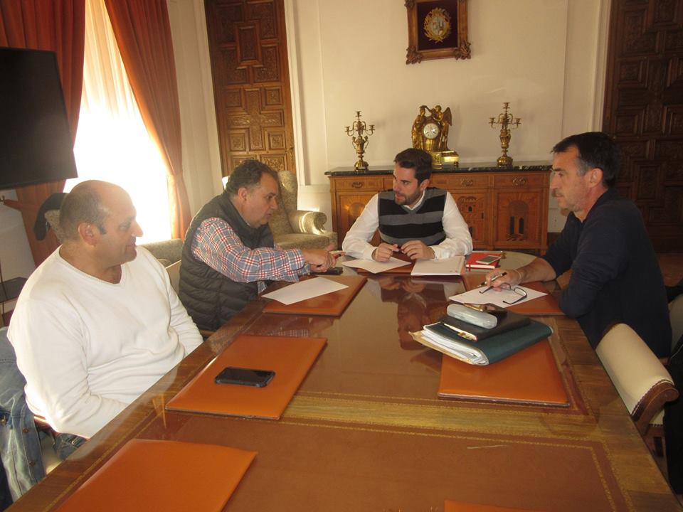 <div><strong>Fagúndez apuesta por la ampliación de la plantilla de trabajadores del Servicio Municipal de Autobuses</strong></div>