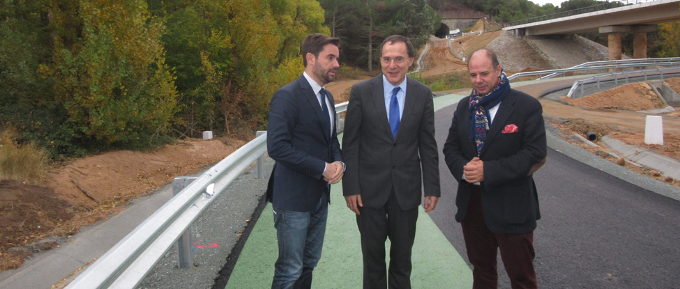 <div><strong>Adif tambi&eacute;n acomete las obras de mejora del Carril Bici del Bosque de Valorio&nbsp;</strong></div>