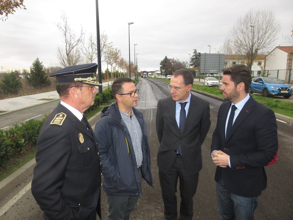 <strong>El Ministerio de Fomento acomete las obras de pavimentaci&oacute;n de la Carretera de La Aldehuela</strong>