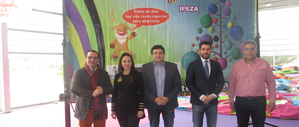 <strong>Respaldo municipal a la XII Feria de Atracciones Infantiles de Navidad "Mu&eacute;vete"</strong>