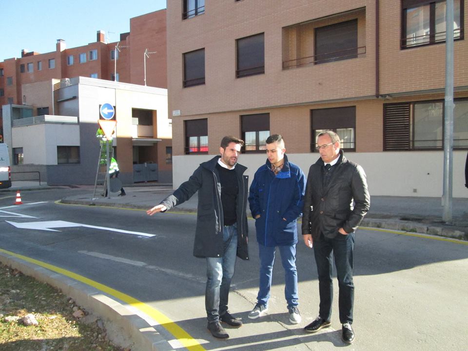 <div><strong>El Ayuntamiento de Zamora refuerza la pintura de la señalización horizontal</strong></div>