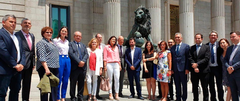 <strong>Ana Sánchez: “Castilla y León y Zamora necesitan ya un Gobierno progresista en España"</strong> <strong>Ana Sánchez: “Castilla y León y Zamora necesitan ya un Gobierno progresista en España"</strong>