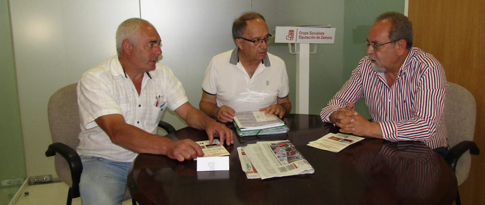 <div><strong>El Alcalde de Fermoselle recaba apoyos pol&iacute;ticos e institucionales para el nuevo Centro de Salud</strong></div>