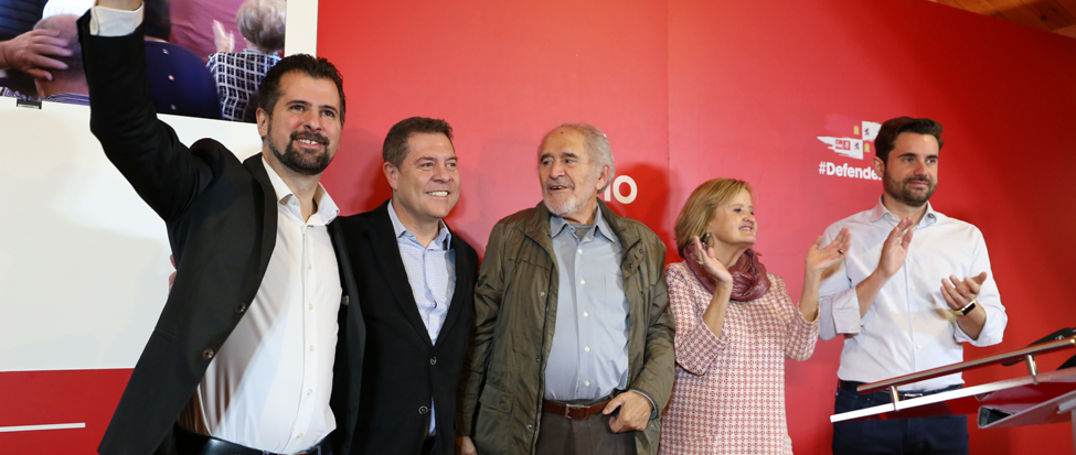 <div><strong>Garc&iacute;a-Page: "Votar a Podemos o a Ciudadanos en Zamora es perder el voto"</strong></div>