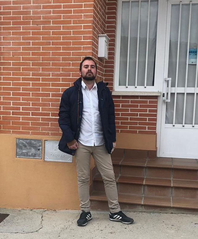 <div><strong>El PSOE de Castronuevo de los Arcos pide a la alcald&iacute;a que saque a la opini&oacute;n p&uacute;blica la solicitud para poner una carpa formulada por el &uacute;nico bar del pueblo</strong></div>