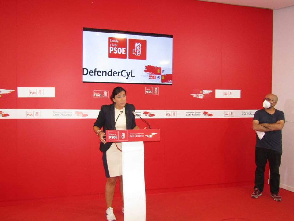 <div><strong>El PSOE de Zamora celebra &ldquo;el hist&oacute;rico acuerdo&rdquo; entre Gobierno y FEMP, que permitir&aacute; a los municipios hacer uso de un fondo de hasta 5.000 mill/&euro;</strong></div>