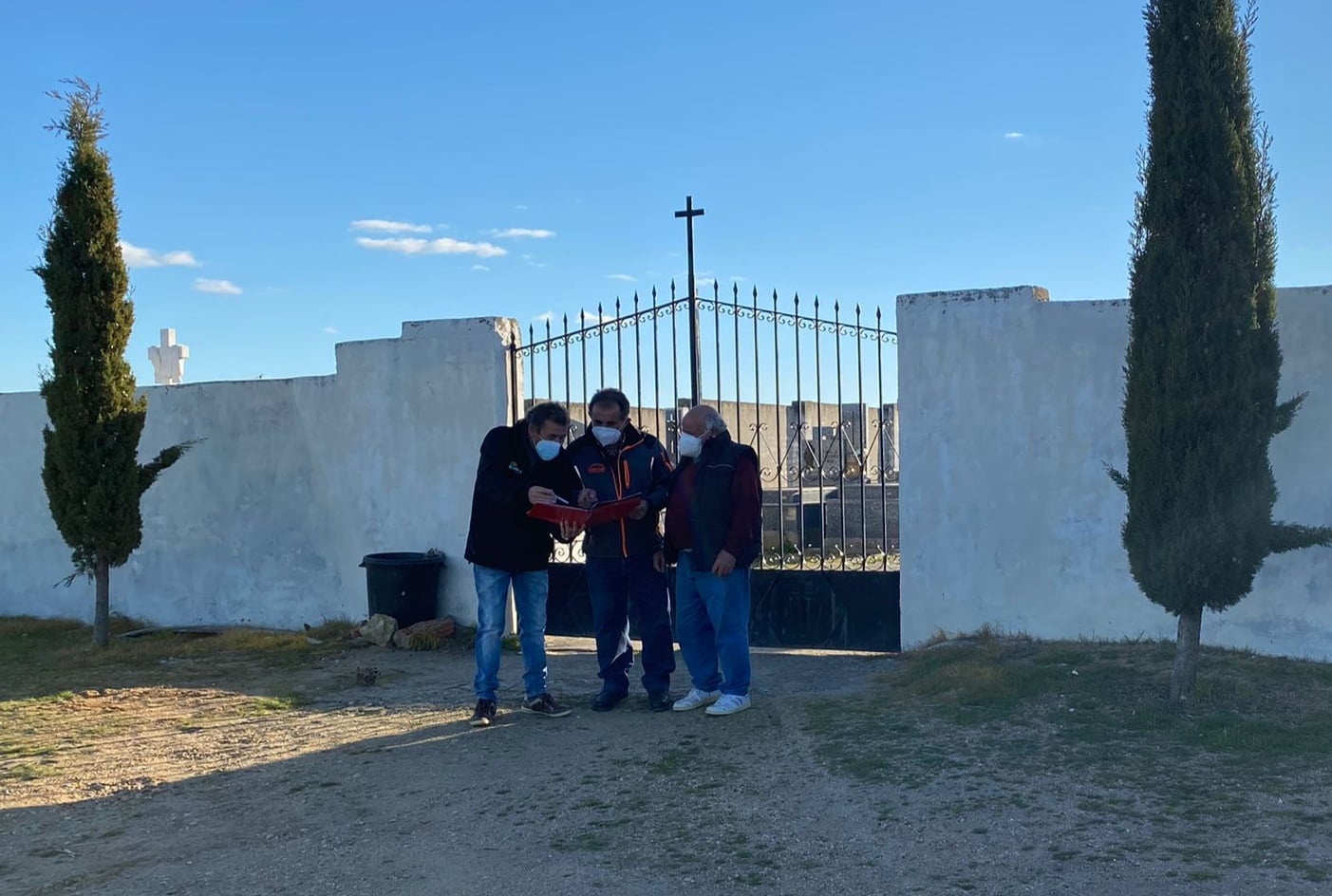 <div><strong>El PSOE de El Pi&ntilde;ero se opone a la ampliaci&oacute;n del Cementerio Municipal, tal y como piden los vecinos</strong></div>