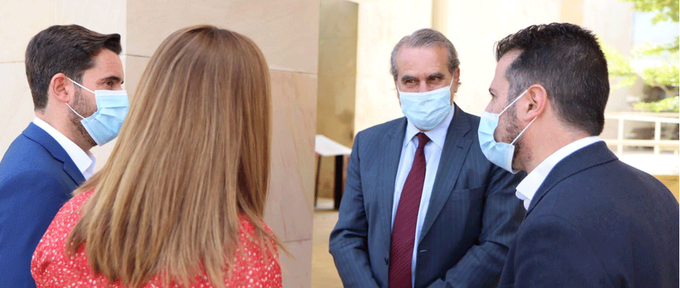 <strong>Tudanca se&ntilde;ala que el informe sobre despoblaci&oacute;n del Consultivo coincide con una &ldquo;vieja reivindicaci&oacute;n&rdquo; del PSOE</strong>