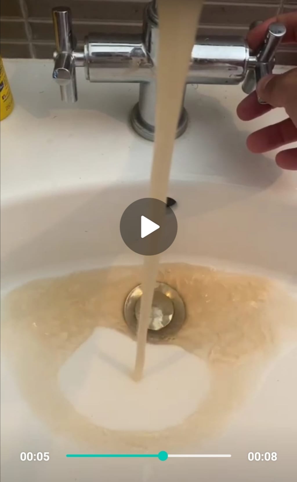 <strong>El PSOE presenta una nueva denuncia ante Junta y Diputaci&oacute;n por los riesgos para la salud del agua potable de Villarino de Sanabria</strong>