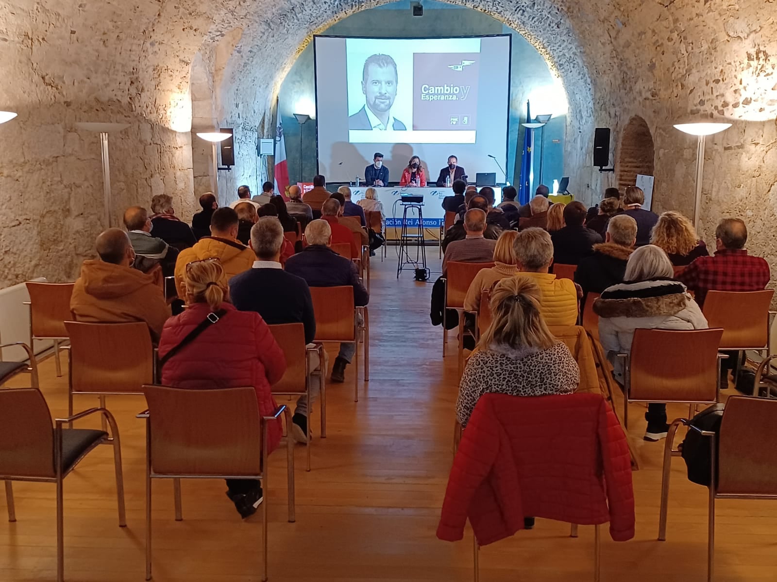 <div><strong>Barcones pide a la Junta &ldquo;menos cuentos y m&aacute;s cuentas&rdquo; en materia de financiaci&oacute;n local</strong></div>