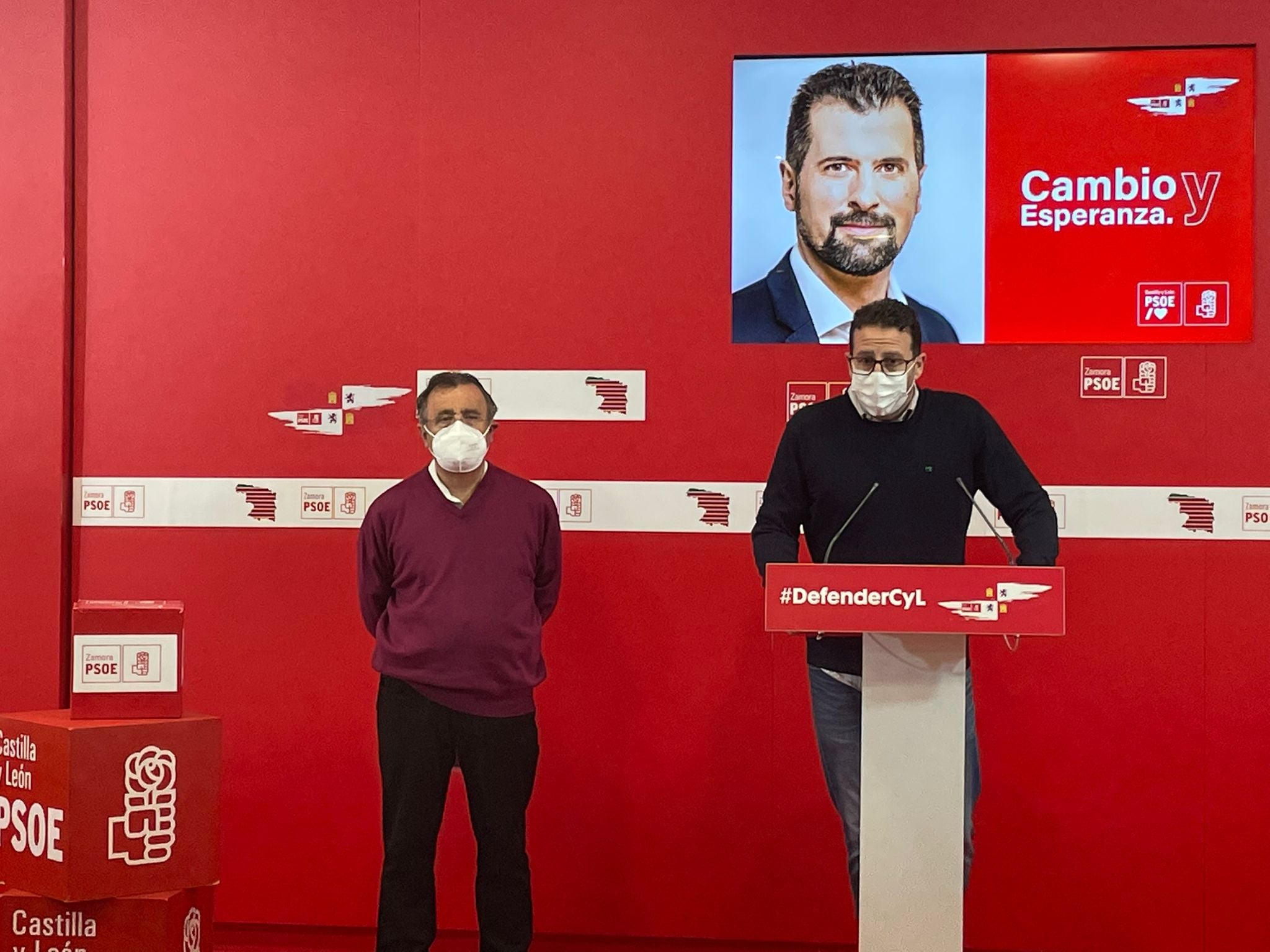 <div><strong>I&ntilde;aki G&oacute;mez: &ldquo;El PP se queda solo&rdquo;</strong></div>