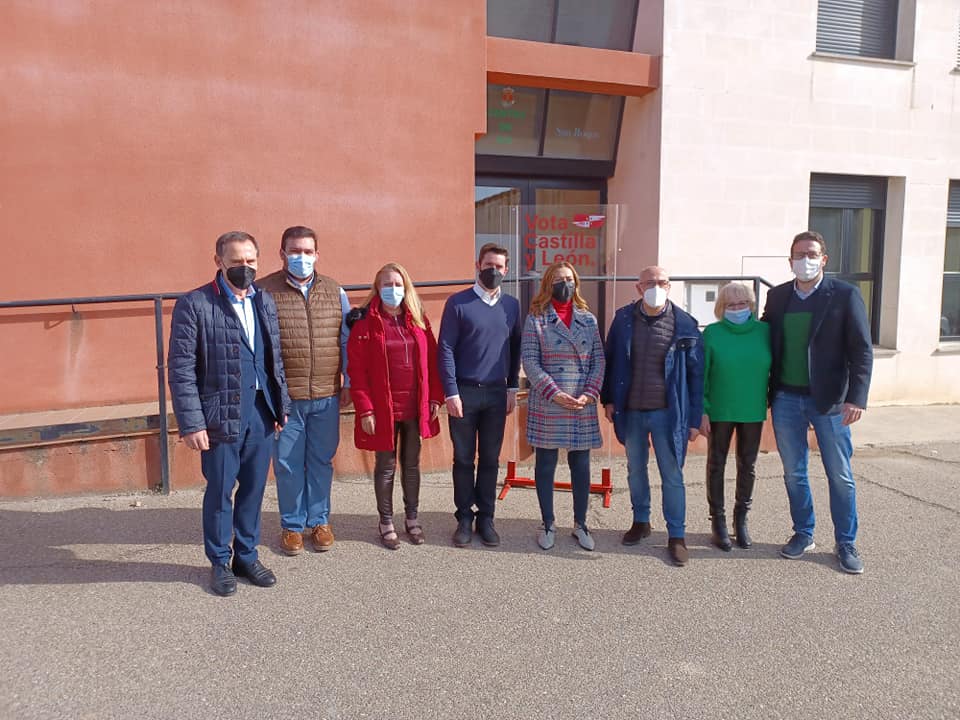 <strong>La Vicesecretaria General del PSOE de Castilla y Le&oacute;n acompa&ntilde;a a los Candidat@s socialistas de Zamora en Coreses</strong>