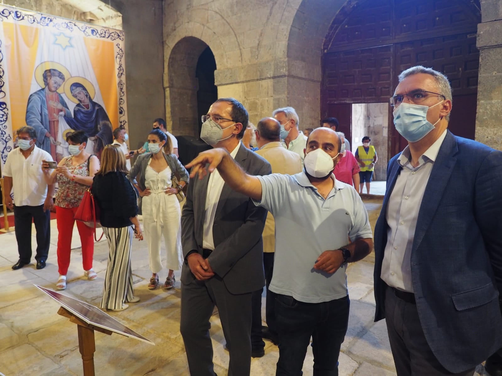 <div><strong>El Ayuntamiento de Fuentesa&uacute;co pone marcha un nuevo servicio nocturno de autob&uacute;s para las Fiestas de Guarrate este fin de semana</strong></div>