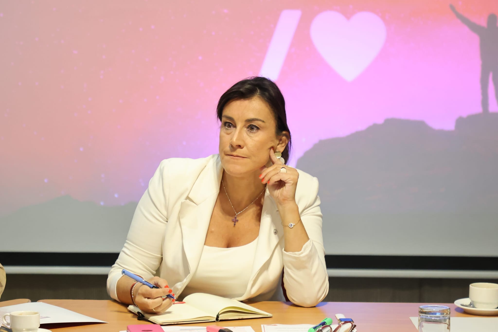 <strong>Ana Sánchez pregunta a la Junta sobre el mantenimiento del operativo anti incendios durante todo el año</strong>