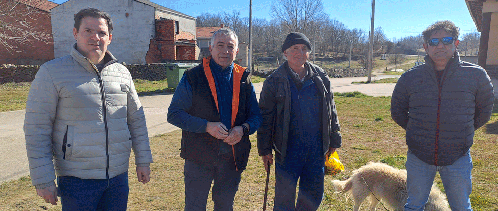 <strong>Ángel Carballés encabeza la candidatura del PSOE al Ayuntamiento de Mahíde</strong> <strong>Ángel Carballés encabeza la candidatura del PSOE al Ayuntamiento de Mahíde</strong>