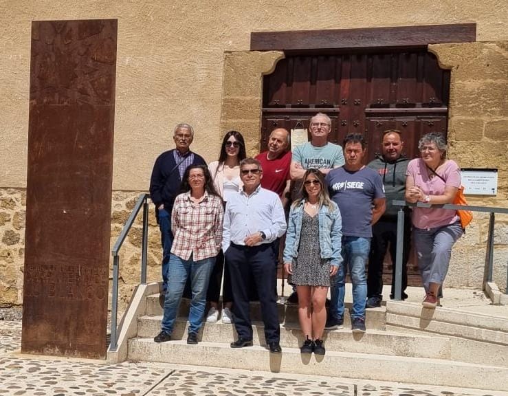 <div><strong>Valentín Rodríguez se presenta a la reelección como Alcalde de Villamayor de Campos</strong></div> <div><strong>Valentín Rodríguez se presenta a la reelección como Alcalde de Villamayor de Campos</strong></div>