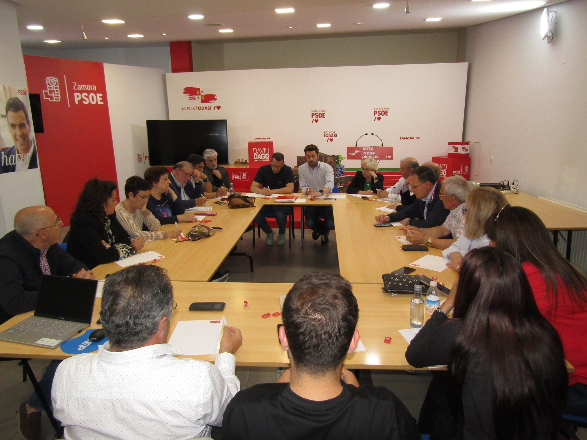 <strong>Iñaki Gómez: “Los socialistas de Zamora haremos bandera de la gestión del Gobierno de Pedro Sánchez”</strong> <strong>Iñaki Gómez: “Los socialistas de Zamora haremos bandera de la gestión del Gobierno de Pedro Sánchez”</strong>