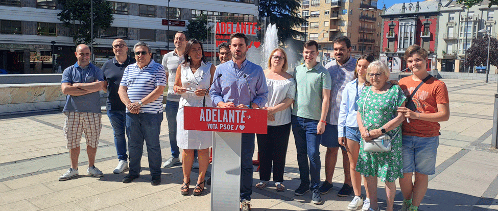 <strong>Fagúndez y Sánchez ponen a Feijóo frente al espejo de la ultraderecha de PP y Vox en Castilla y León</strong> <strong>Fagúndez y Sánchez ponen a Feijóo frente al espejo de la ultraderecha de PP y Vox en Castilla y León</strong>