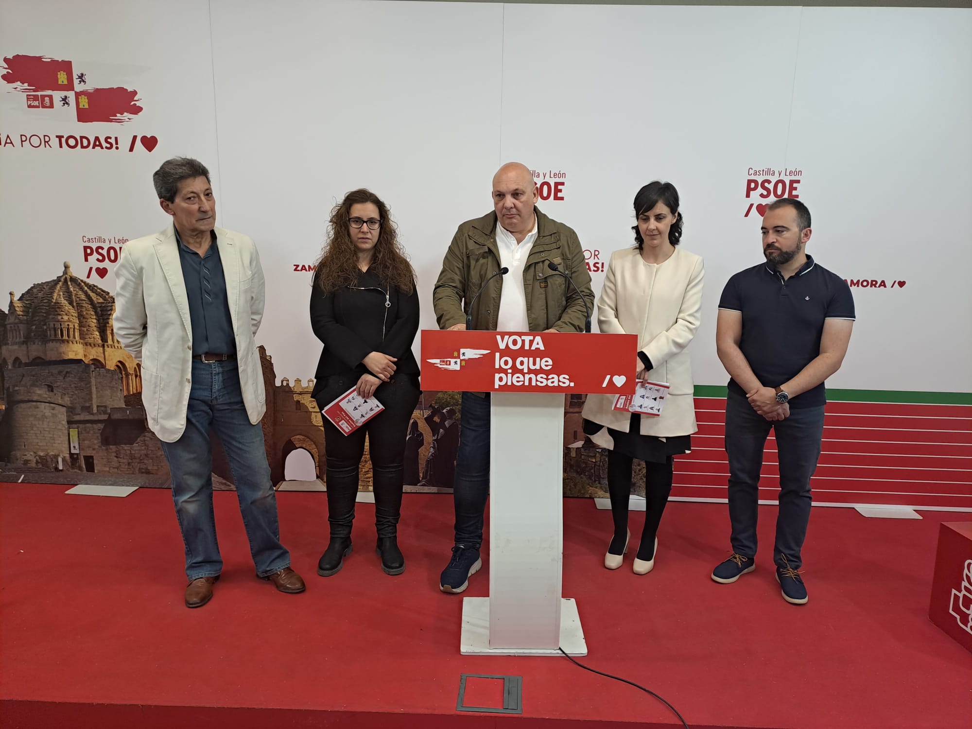 <div><strong>El Grupo Municipal Socialista de Roales del Pan en contra del boicot reiterado del Ayuntamiento a las actividades culturales de la Asociación Ubuntu</strong></div>