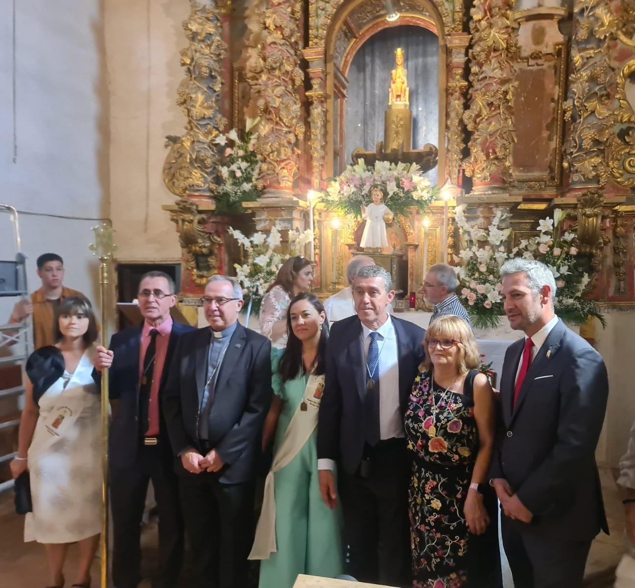 <strong>Carlos Rodríguez Casares acompaña a la Alcaldesa Adela Calleja y Corporación Municipal en las Fiestas de la Virgen del Tobar de Malva</strong> <strong>Carlos Rodríguez Casares acompaña a la Alcaldesa Adela Calleja y Corporación Municipal en las Fiestas de la Virgen del Tobar de Malva</strong>